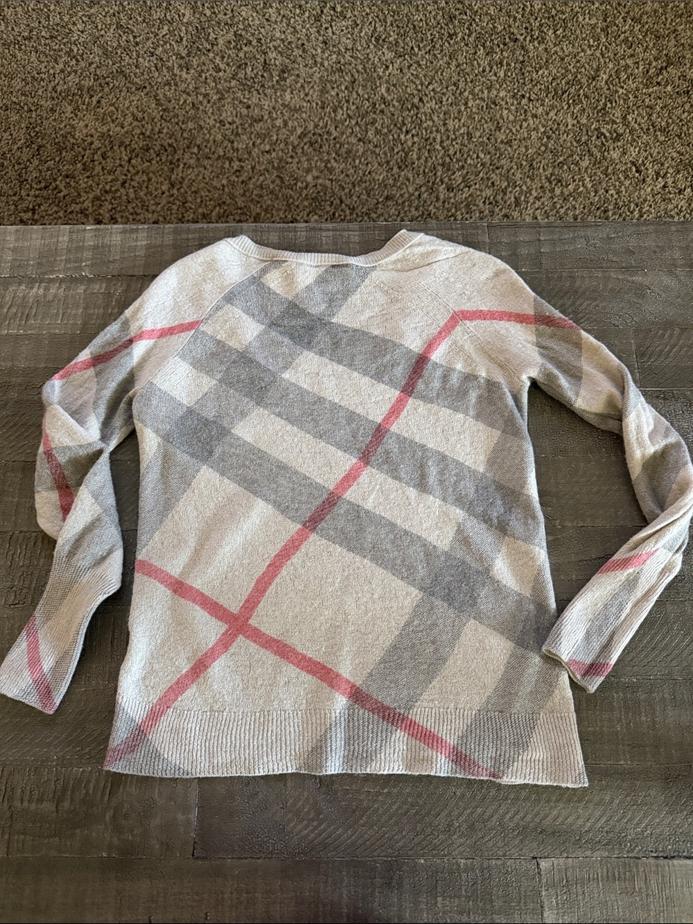 Burberry London classic check wool cashmere sweater Sz S - Picture 8 of 9
